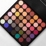 BH Cosmetics Ultimate Matte 42 Color Shadow Palette