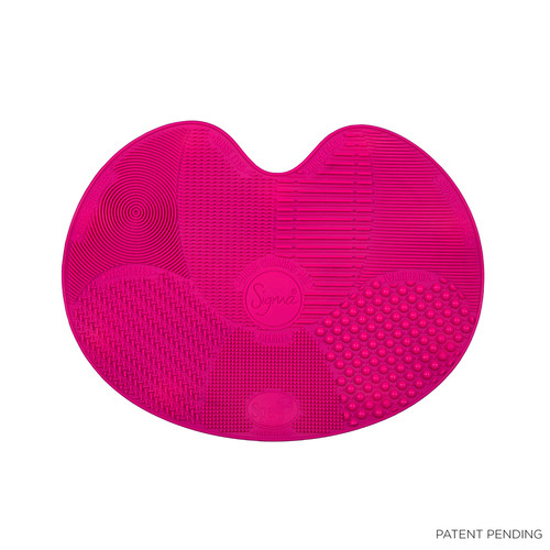 Sigma Spa Brush Cleaning Mat-image1