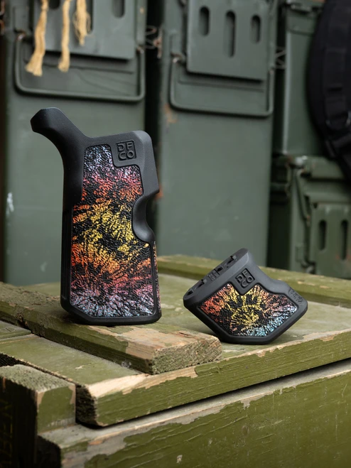 Die Free Tie-dye Kung Fu x Tiger Claw Combo