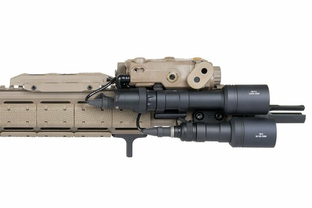 SUREFIRE M600 Ultra 500m Arisakaマウント SUREFIRE M600 Ultra 500m Arisakaマウント Arisaka Defense 600