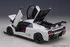 AutoArt 1996 Lamborghini Diablo SV-R (Impact White) 1/18 79149