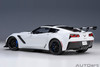 AutoArt Chevrolet Corvette C7 ZR1 (Arctic White) Model Car  1/18 71270