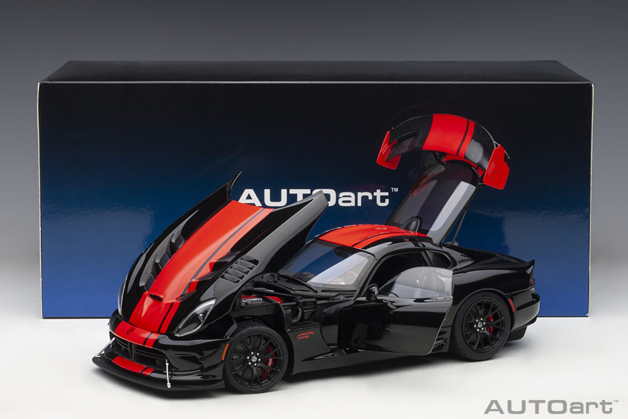 特価セールAUTO art 71733 1/18 ダッジ バイパー ACR （メタリック・シルバー／ブラック・ストライプ） レーシングカー