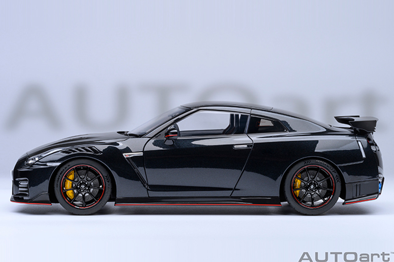 AutoArt Nissan GT-R (R35) Nismo 2022 Special Edition (Meteor Flake Black  Pearl) 1/18 77504