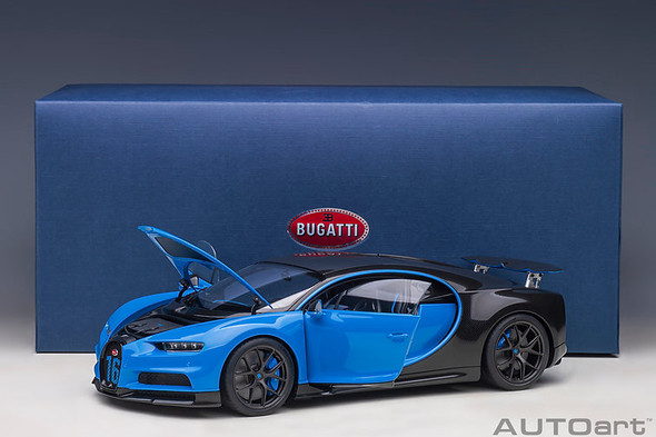 AutoArt 2019 Bugatti Chiron Sport (french racing blue/carbon) 1/18 70997