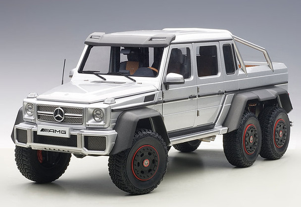 AutoArt 2013 Mercedes-Benz G 63 AMG 6x6 (iridium silver) 1/18 76301