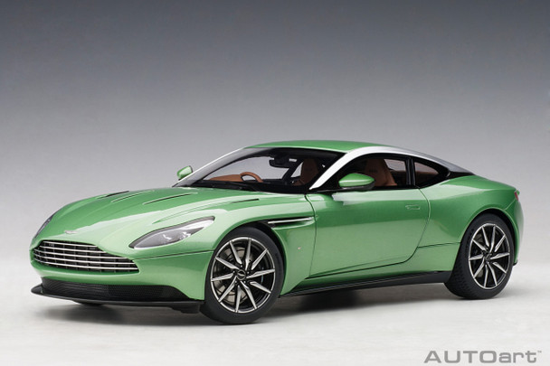 AutoArt Aston Martin DB11 1/18 Car Model 70269