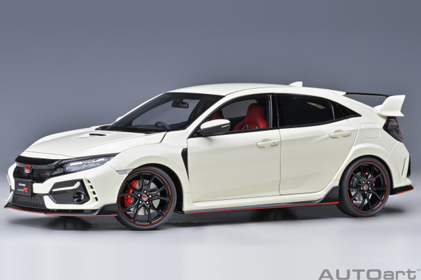 AutoArt Honda Civic Type R (FK8) 2021 (championship white) (composite model/full openings) 1/18 73220
