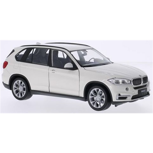 Welly BMW X5 White 1/12 Scale Model Car 24052