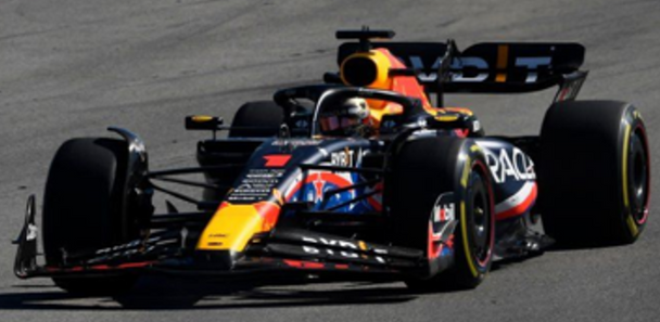 Spark Models Oracle Red Bull Racing RB19 No.1 Oracle Red Bull Racing Winner USA GP 2023 Max Verstappen 1/18