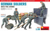 MIA35366 1:35 MiniArt German Soldiers with Fuel Drums Figure Set