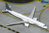 GEMGJ2198 1:400 Gemini Jets Porter Airlines ERJ-195-E2 Reg #C-GKQL (pre-painted/pre-built)