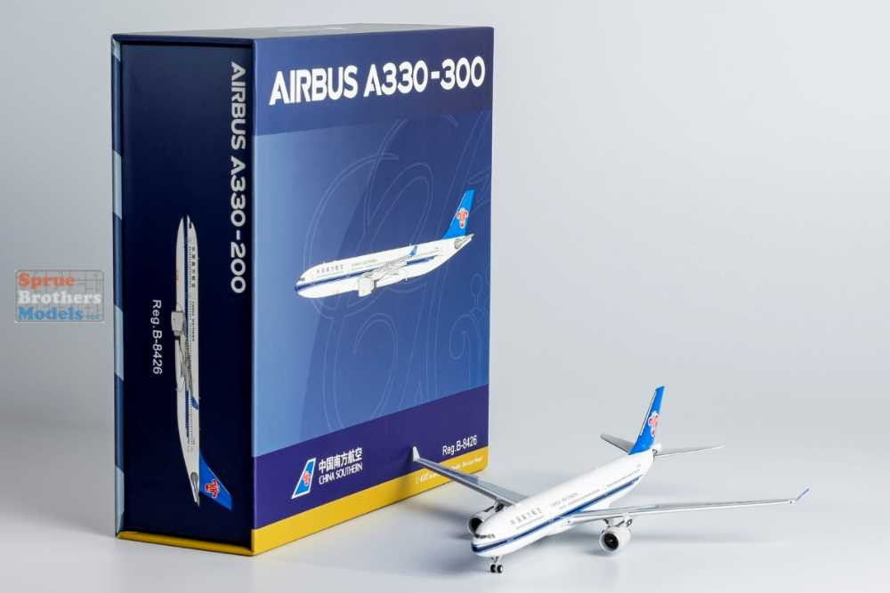 NGM62066 1:400 NG Model China Southern Airbus A330-300 Reg #B-8246