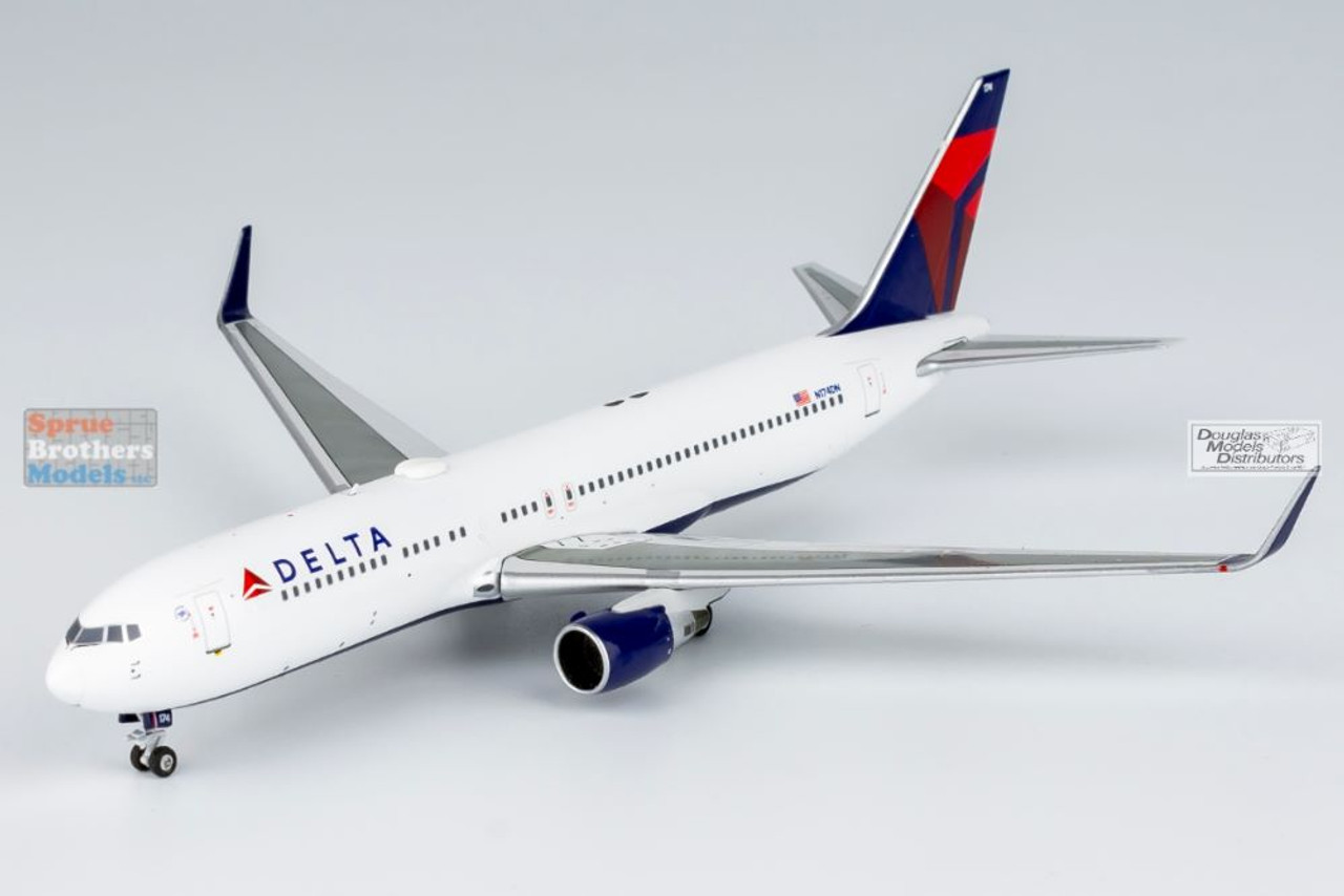 NGM17001 1:400 NG Model Delta Airlines B767-300ER Reg