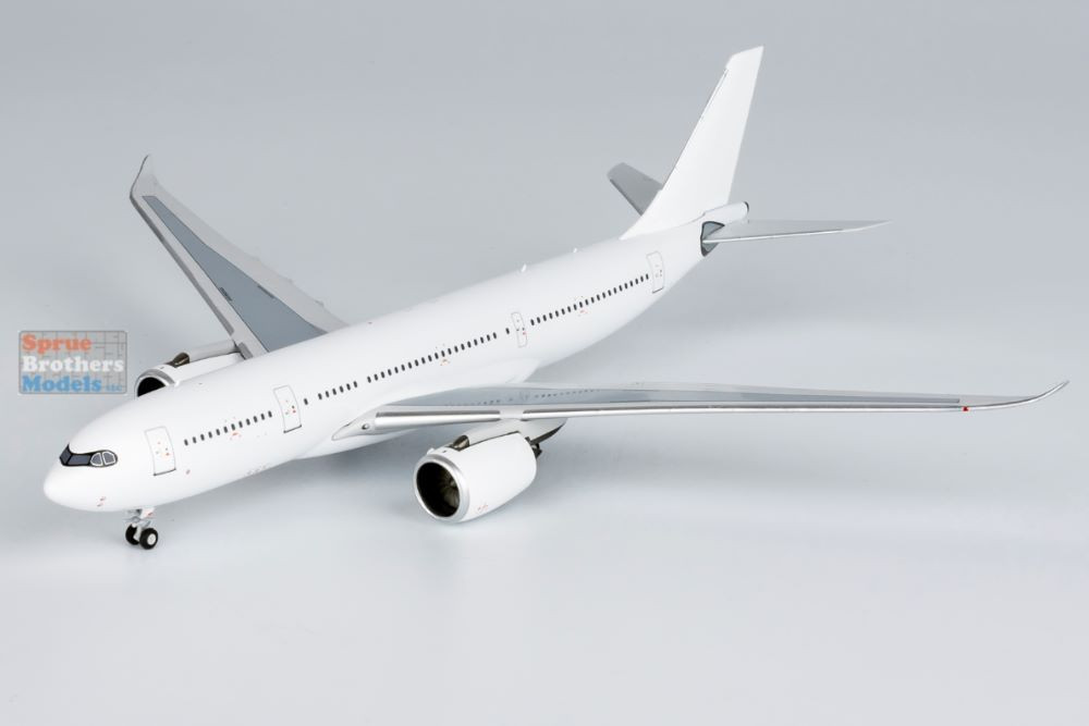 NGM67000 1:400 NG Model Blank Airbus A330-800neo (pre-painted/pre