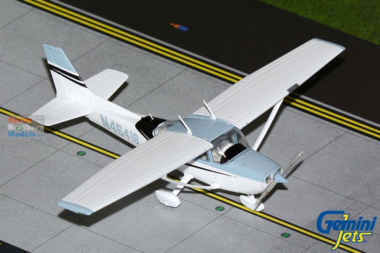 GEMGG018 1:72 Gemini Cessna 172 Skyhawk Reg #N46418 (pre