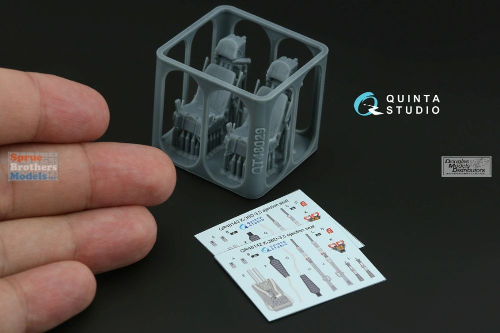 QTSQR48142R 1:48 Quinta Studio - K-36D-3 K-36D-5 Ejection Seat Set