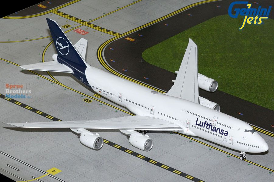 GEMG21242 1:200 Gemini Jets Lufthansa B747-8i Reg #D-ABYA (pre