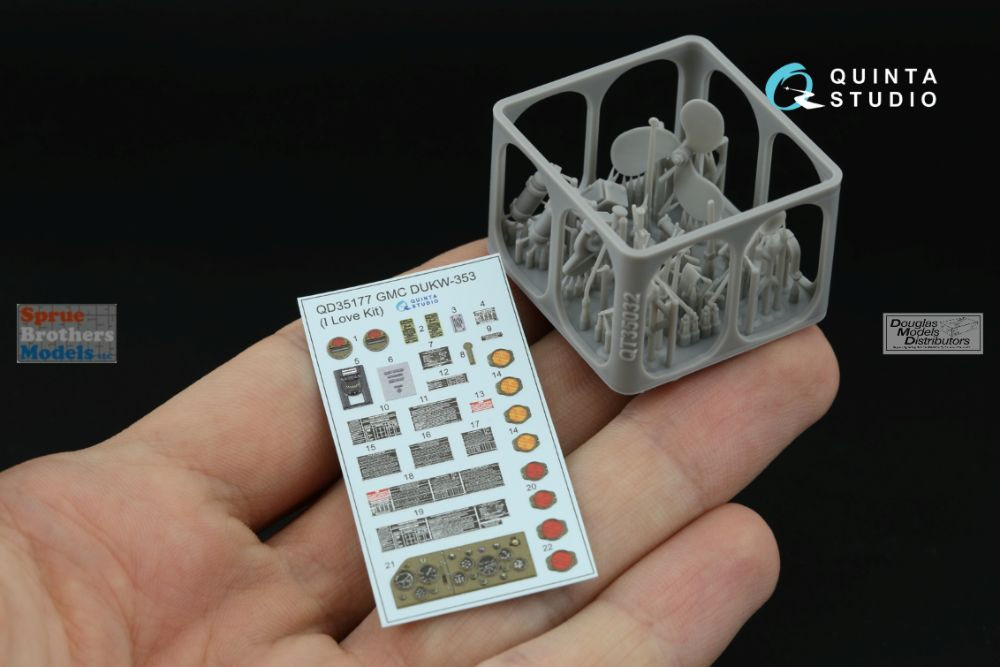 QTSQD35177R 1:35 Quinta Studio 3D Decal - DUKW GMC-353 (ILK kit