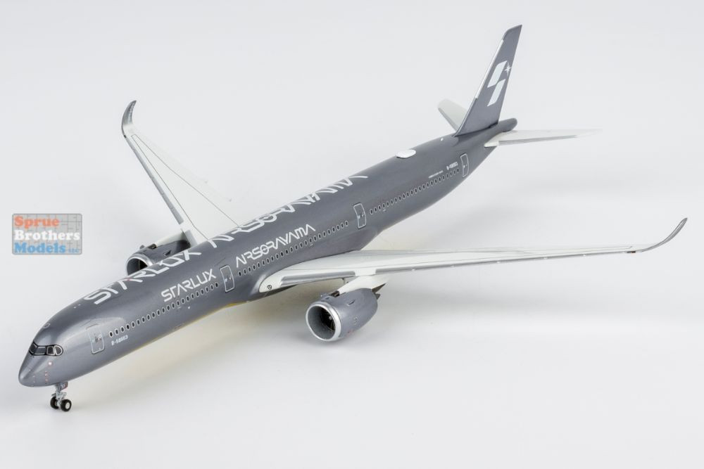 NGM57046 1:400 NG Model Starlux Airlines Airbus A350-1000 Reg #B