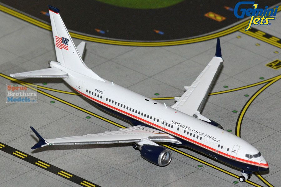 GEMGJ2420 1:400 Gemini Jets US Air Force B737 Max 8 BBJ Reg