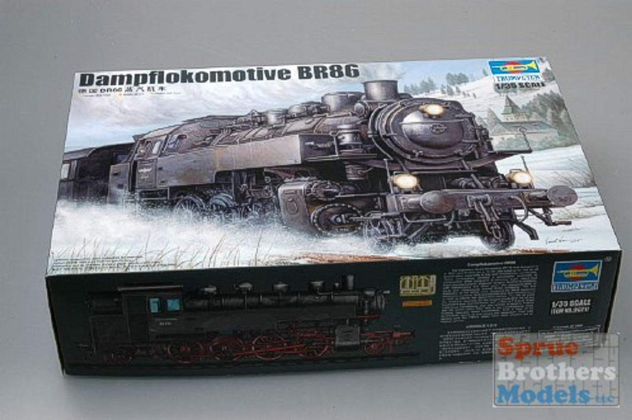 TRP00217 1:35 Trumpeter German WWII BR86 Armored Steam Locomotive