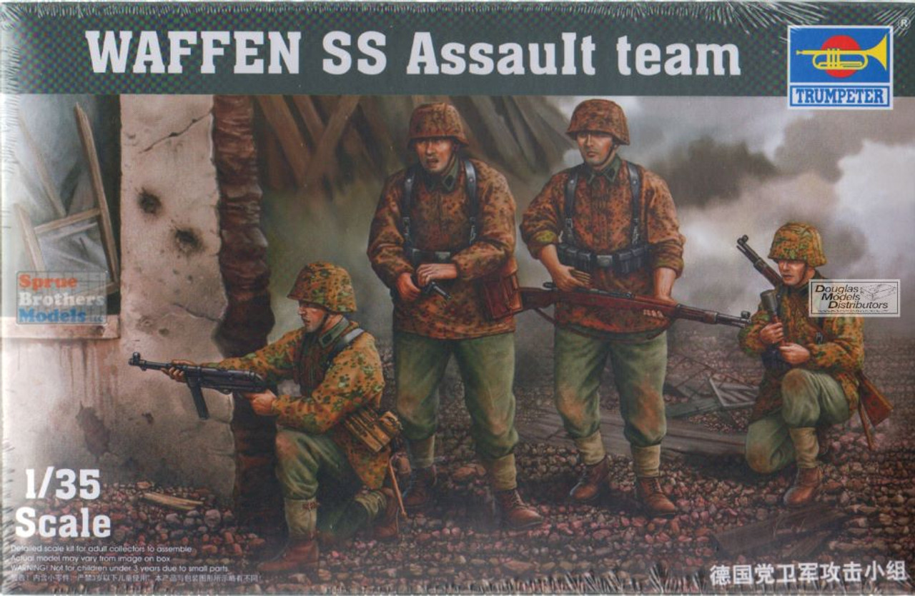 TRP00405 1:35 Trumpeter German WWII Waffen SS Assault Team Figure Set