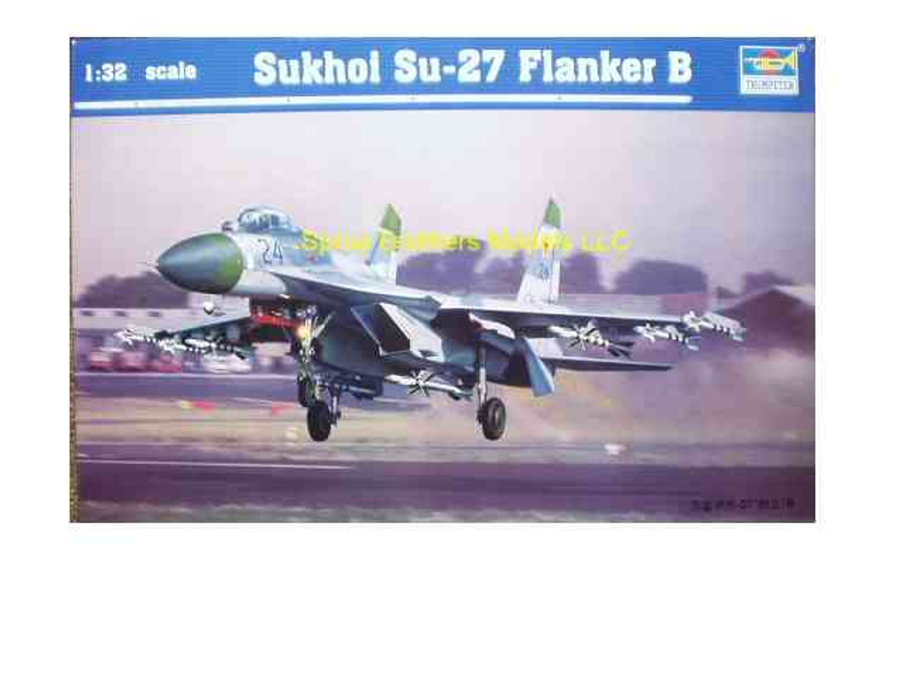 TRP02224 1:32 Trumpeter Sukhoi Su-27 Flanker B #2224