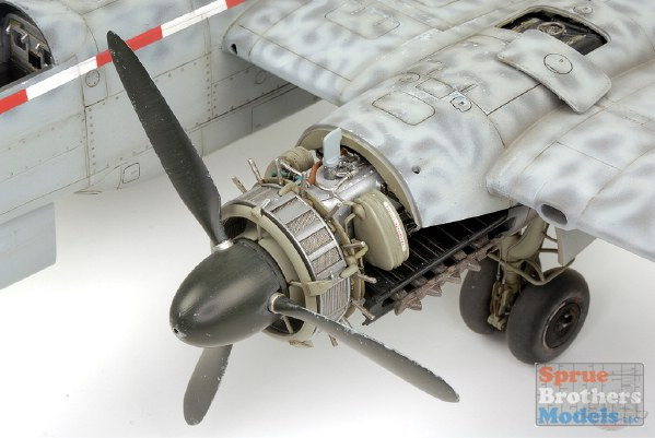ZKMSWS006 1:32 Zoukei-Mura He 219A-0 Uhu - Sprue Brothers Models LLC