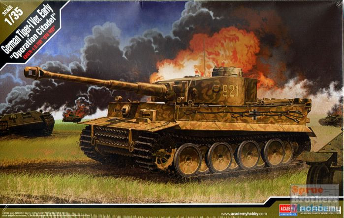 ACA13509 1:35 Academy German Tiger I Early 'Operation Citadel
