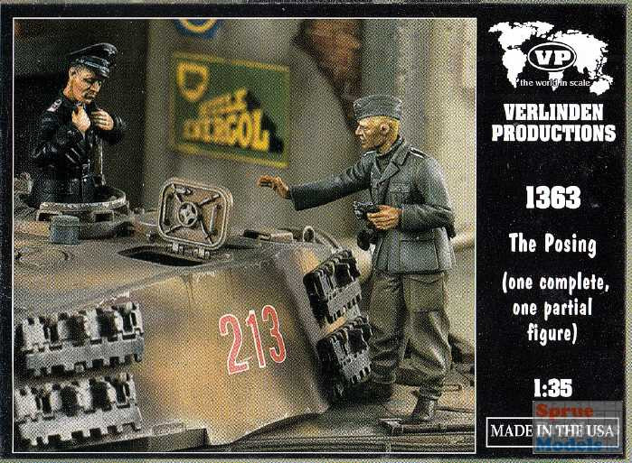 VER1363 1:35 Verlinden Figure Set - 'The Posing' - Sprue Brothers