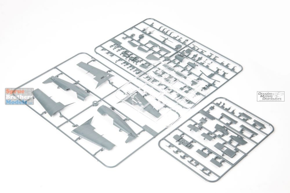 EDU84185 1:48 Eduard Weekend Edition - Z-526AFS Akrobat - Sprue