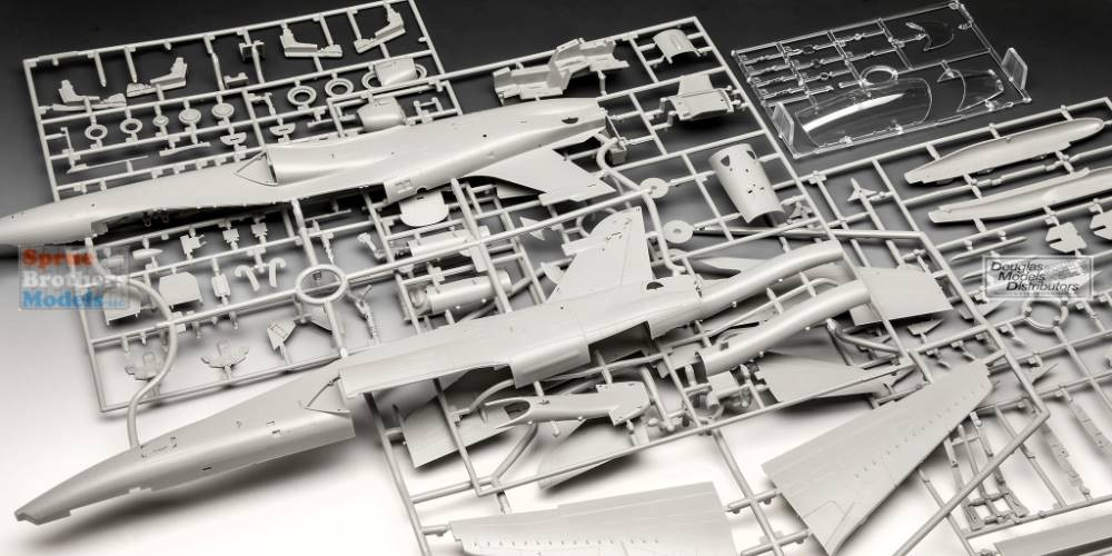 RVG03852 1:32 Revell Germany BAe Hawk T2 - Sprue Brothers Models LLC