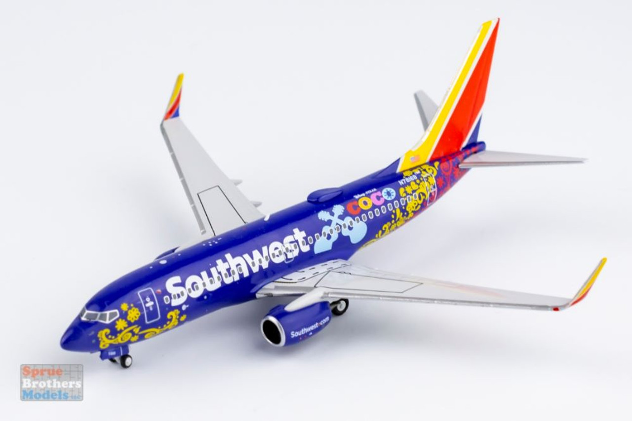 NGM77031 1:400 NG Model Southwest Airlines B737-700 Reg #N7816B 'Coco'  (pre-painted/pre-built)