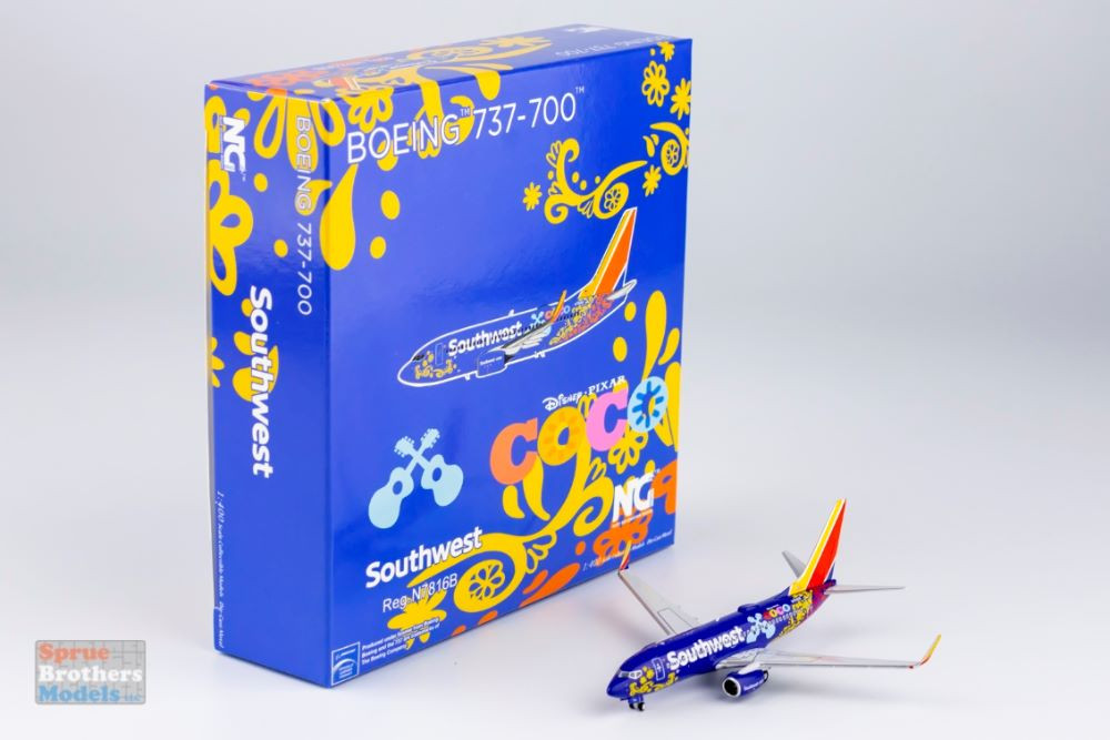 NGM77031 1:400 NG Model Southwest Airlines B737-700 Reg #N7816B