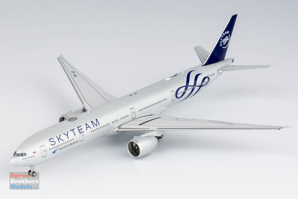 NGM73021 1:400 NG Model Garuda Indonesia B777-300ER Reg #PK-GII