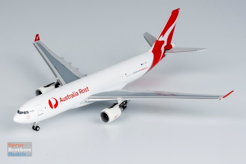 Modellino Aereo NG Models 1:400 Airbus A330-900neo – Trattore Incluso Omaggio