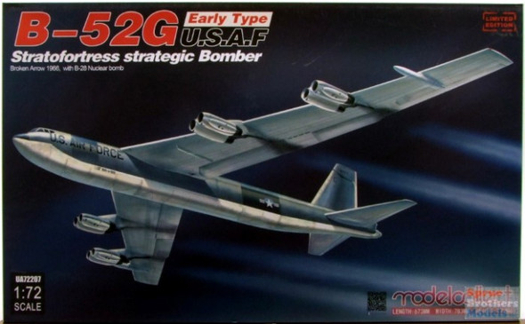 MOC72207 1:72 Modelcollect USAF B-52G Stratofortress Strategic Bomber Early 'Broken Arrow 1966'
