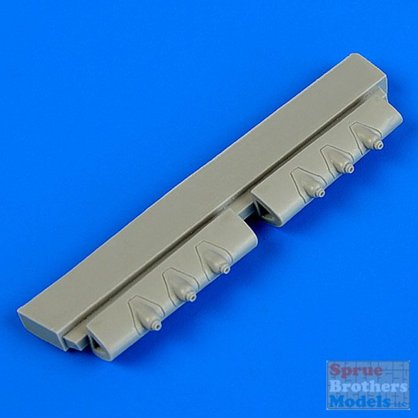 QBT48698 1:48 Quickboost P-40 Warhawk Gun Barrels (HAS kit)