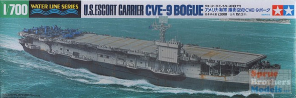 TAM31711 1:700 Tamiya USS Bogue CVE-9