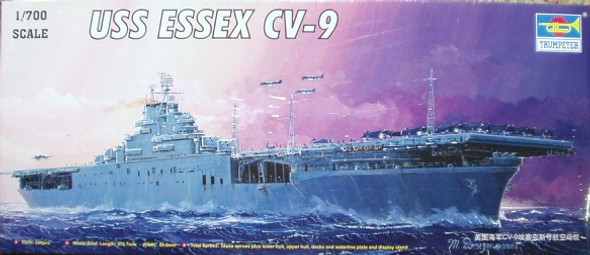 TRP05728 1:700 Trumpeter USS Essex CV-9 #5728
