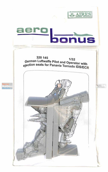 ARSAB320145 1:32 AeroBonus German Luftwaffe Pilot & Operator Figures with Ejection Seats for Tornado IDS/ECR