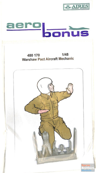 ARSAB480170 1:48 AeroBonus Warsaw Pact Aircraft Mechanic #6