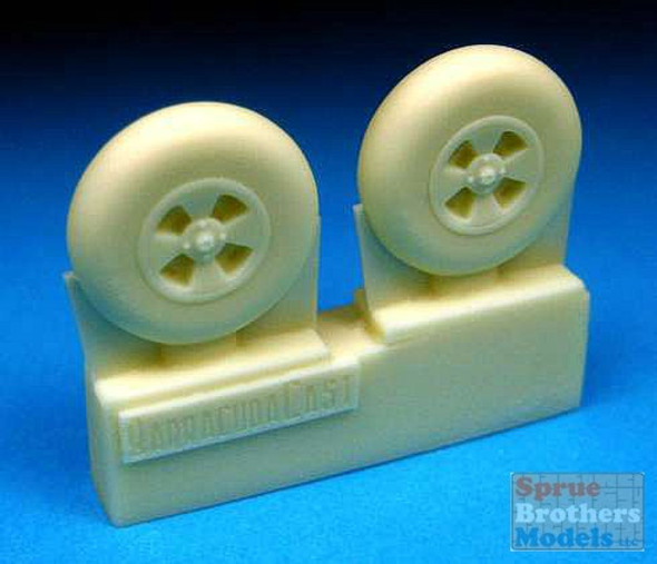 BARBR72221 1:72 BarracudaCast Hawker Tempest Main Wheels - Smooth