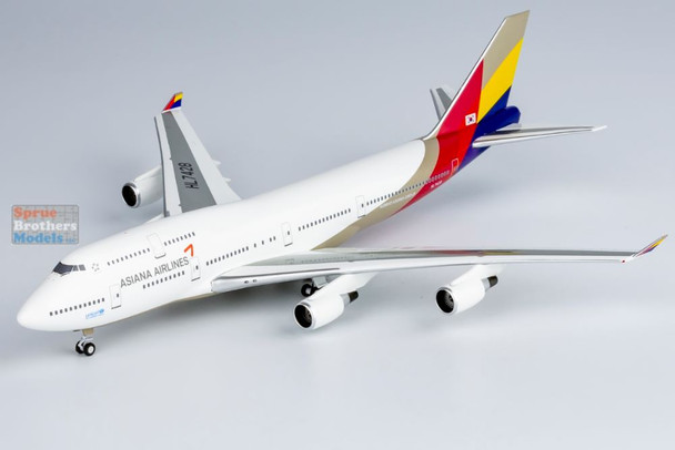 NGMAAR007 1:400 NG Model Lite Asiana Airlines B747-400 Reg