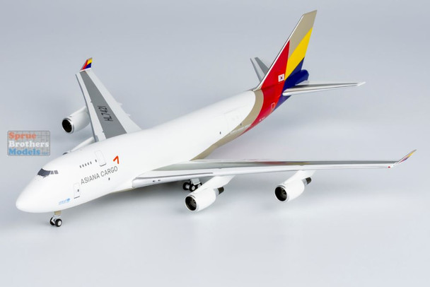 NGMAAR008 1:400 NG Model Lite Asiana Cargo B747-400BDSF Reg #HL7421 (pre-painted/pre-built)