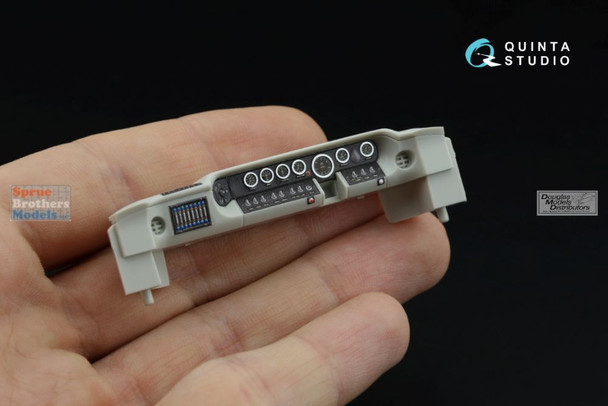 QTSQD24026R 1:24 Quinta Studio 3D Decal - Ford GT40 1966 + Resin (MNG kit)