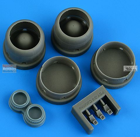 QBT72728 1:72 Quickboost PBY-3 PBY-4 Catalina Correct Cowls Closed Flaps (ACA/H2K kit)