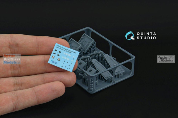 QTSQT48170 1:48 Quinta Studio Su-30SM Flanker Engine Intake Covers & Wheel Chocks (ZVE kit)