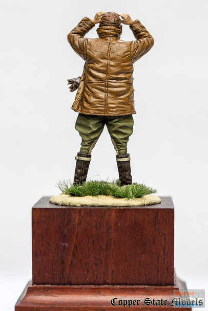 CSMF32-003 1:32 Copper State Models WWI Figure - British Pilot